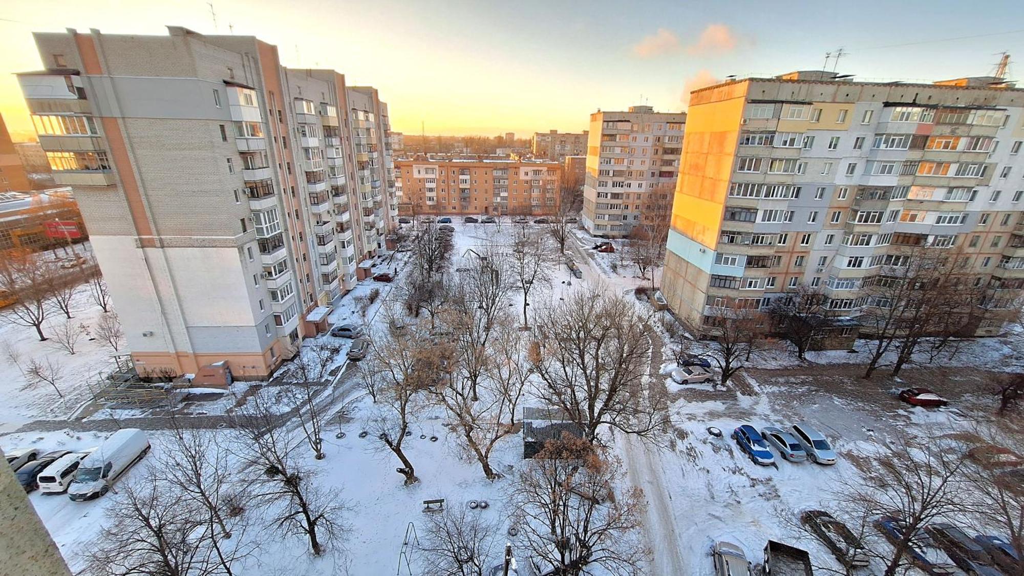 Alex Apartments: Balcony Rooms with Business-Friendly 24/7 Self Check-In Poltava Exterior photo